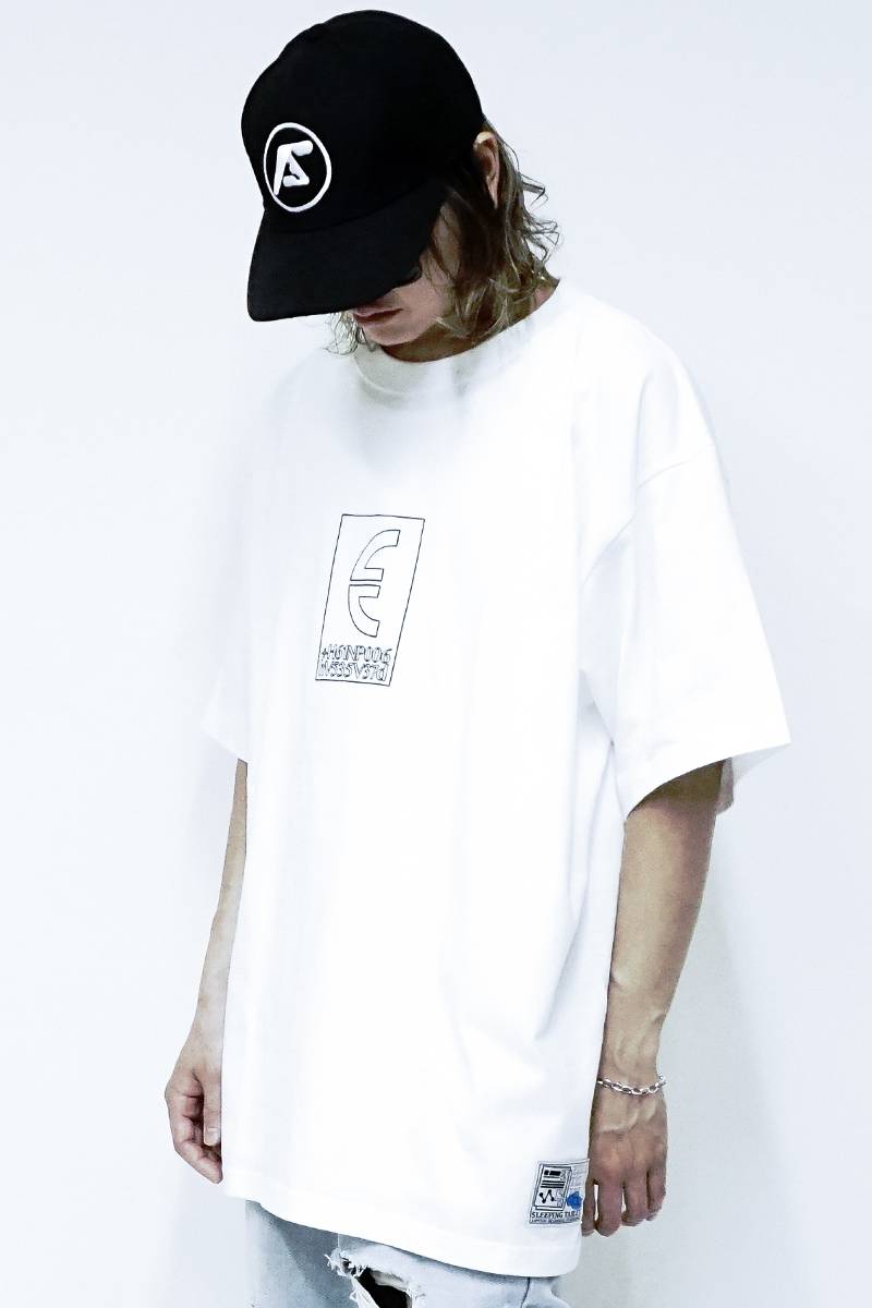 SLEEPING TABLET (スリーピングタブレット) FLAG [ TEE ] WHITE