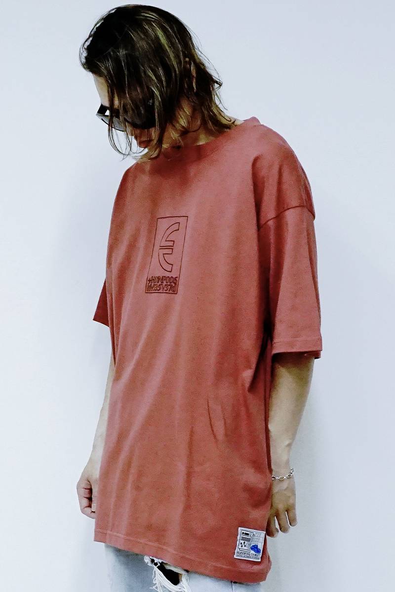 【予約商品】SLEEPING TABLET (スリーピングタブレット) FLAG [ TEE ] SMOKY RED