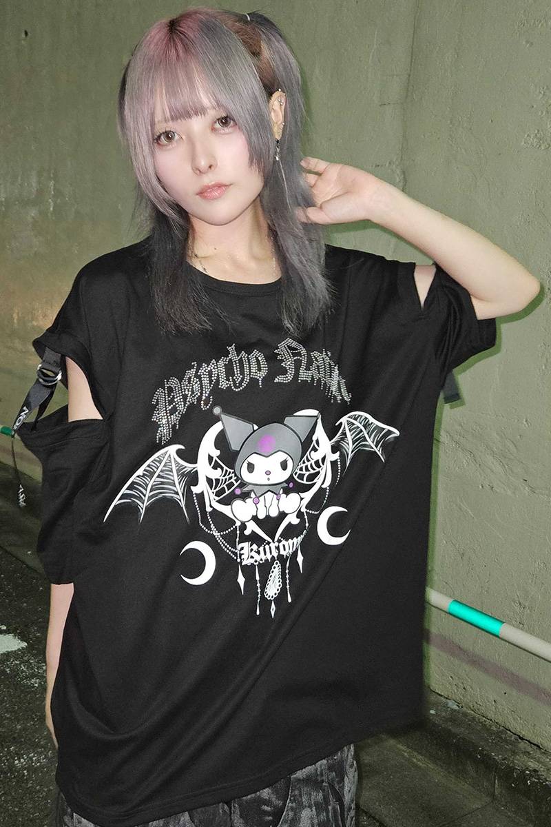クロミ×PSYCHO NATION(サイコ・ネーション) デビル・ストーンTEE - Black