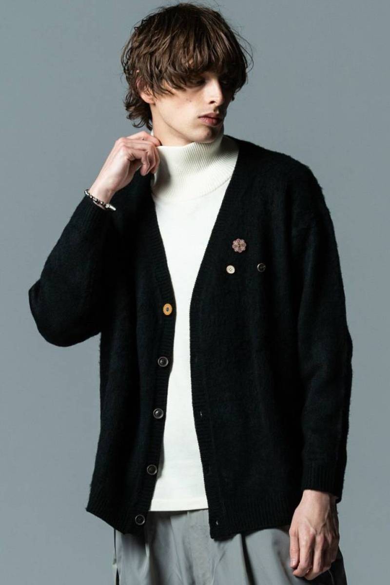 glamb (グラム) Multi Button Cardigan - Black