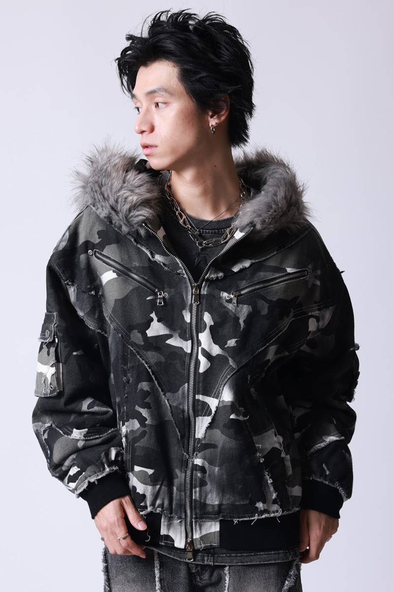 P.N UNDERGROUND(サイコ・ネーション・アンダーグラウンド) ファー脱着スプレーフードブルゾン - Camo