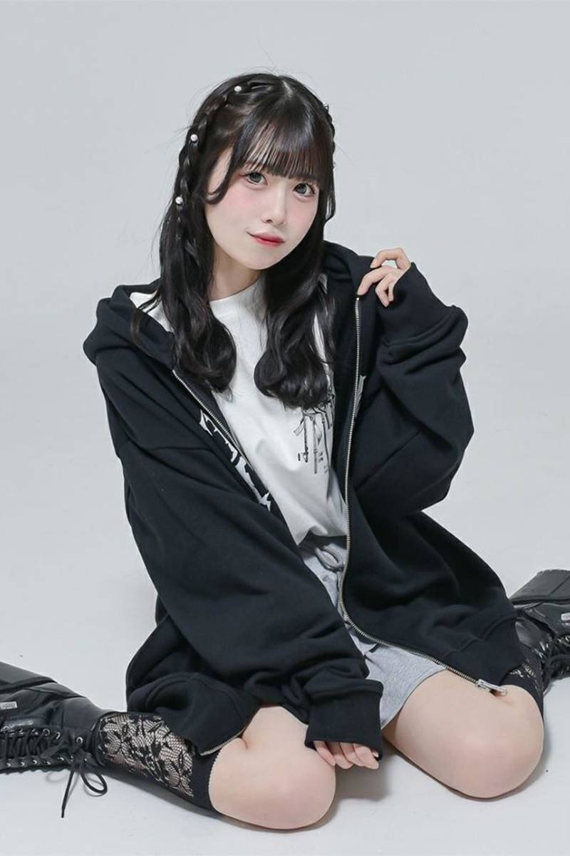 TRAVAS TOKYO (トラバス トーキョー) クマ耳プリントジップ