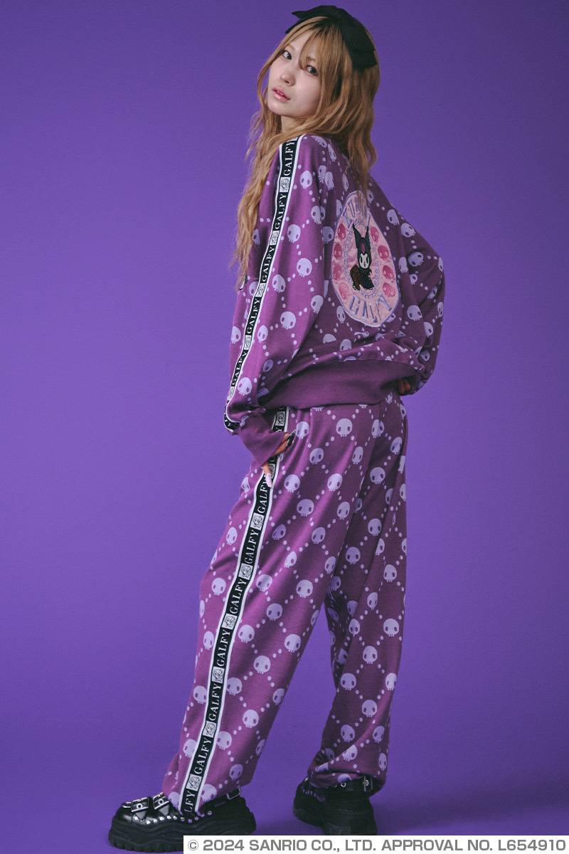 予約商品】クロミ×GALFY(ガルフィー) ドクロだらけセットアップ 予約商品】クロミ×GALFY(ガルフィー) ドクロだらけセットアップ