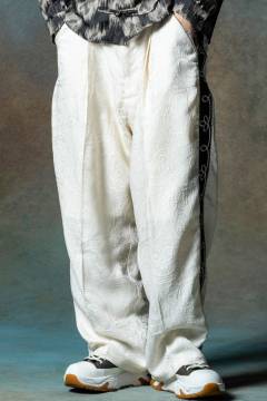 【予約商品】glamb (グラム)Paisley Line Pants / ペイズリーラインパンツ - White