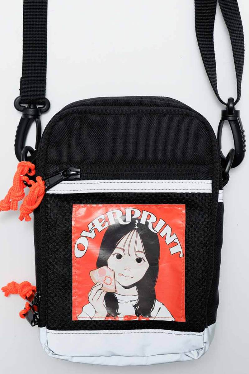 over print (オーバー・プリント) shoulder pouch PIZZA