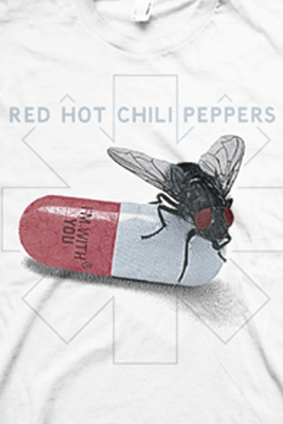 RED HOT CHILI PEPPERS  tシャツ