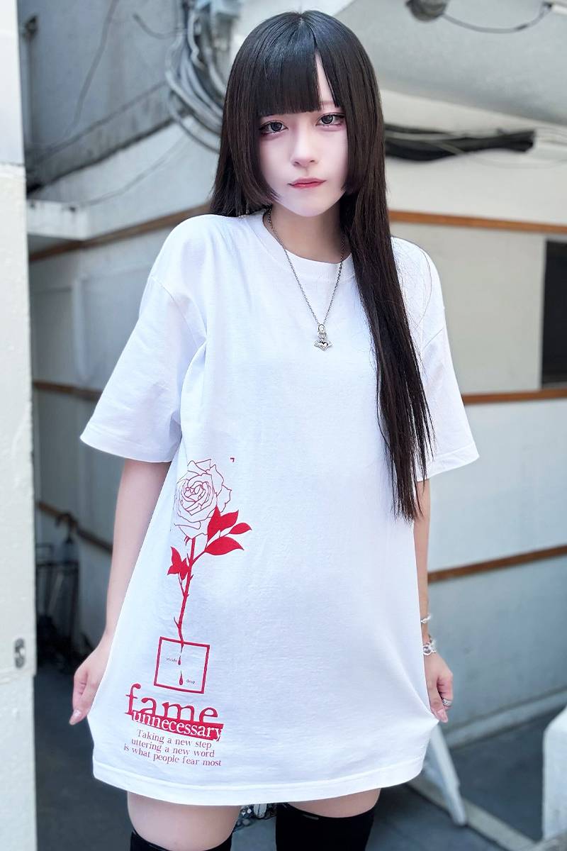 KAVANE Clothing "Fame"OVERSIZE CUTSEW - White