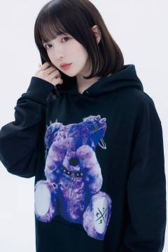 TRAVAS TOKYOより独特の色彩感覚と繊細なタッチで人気の TRAVAS TOKYOより独特の色彩感覚と繊細なタッチで人気の