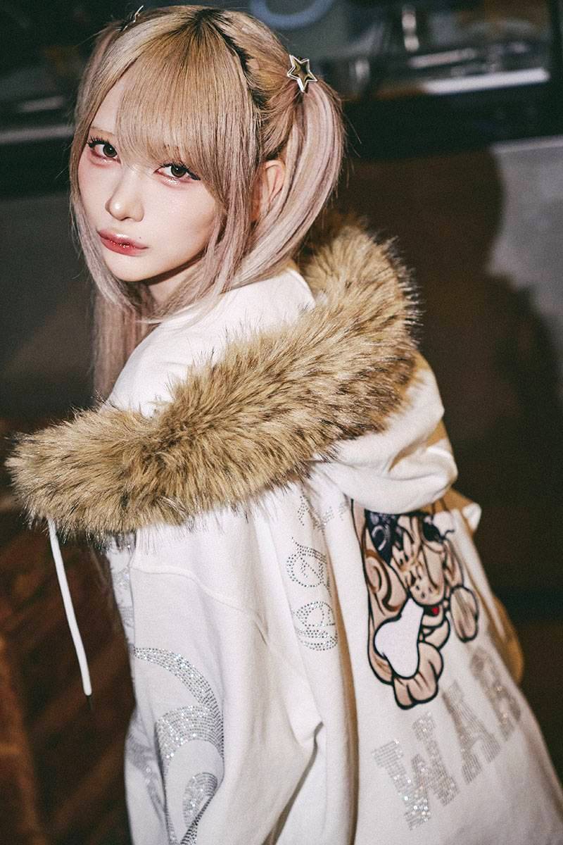 【予約商品】GALFY（ガルフィー）ピカピカ族パーカー - WHITE