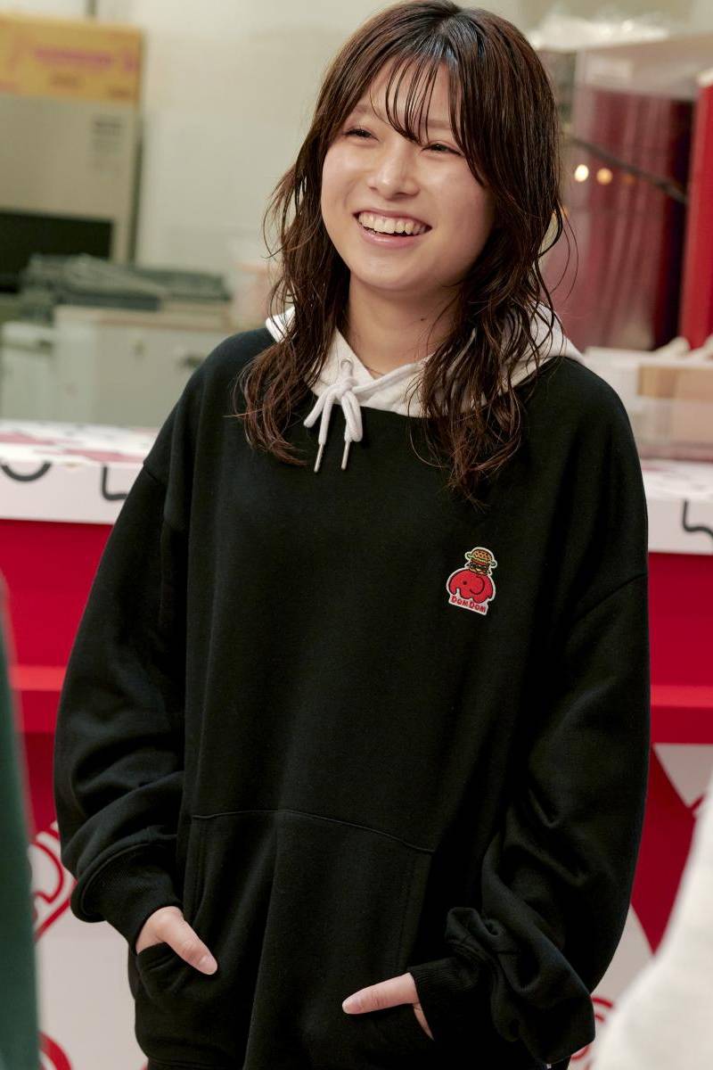 ドムドムハンバーガー×Red Cap Girl(レッド・キャップ・ガール