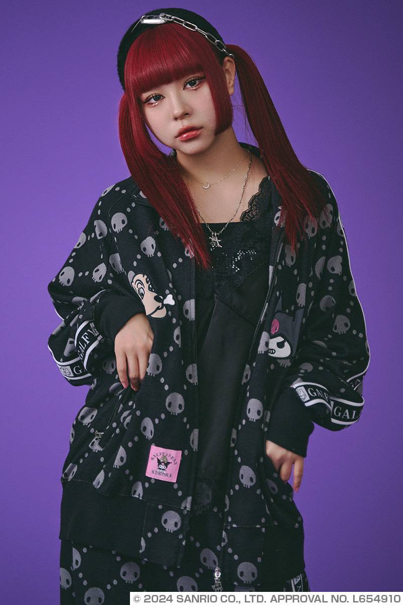 クロミ×GALFY(ガルフィー) ドクロだらけセットアップ - Black クロミ×GALFY(ガルフィー) ドクロだらけセットアップ - Black