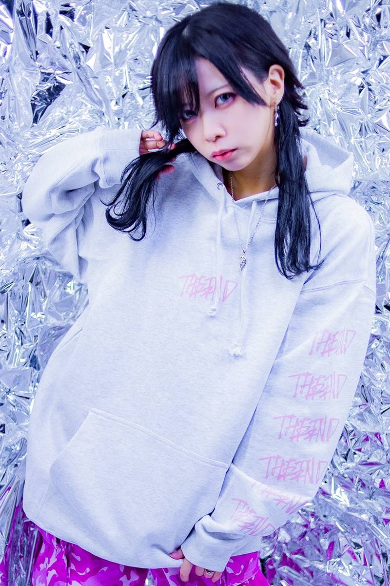 THE END(ジエンド) THE END SCRIBLLING LOGO HOODIE- Ash