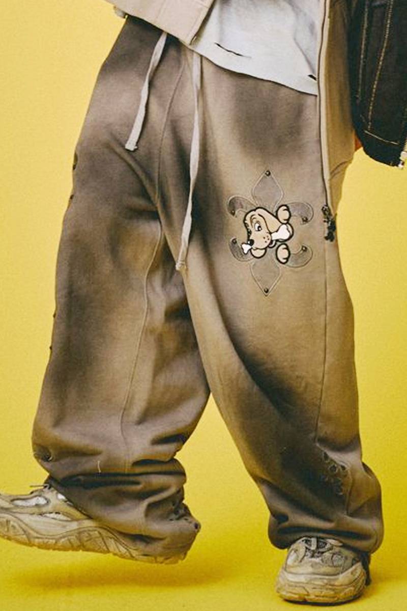 【予約商品】GALFY(ガルフィー) ぼろぼろロゴ百合の紋スウェットパンツ - Gray