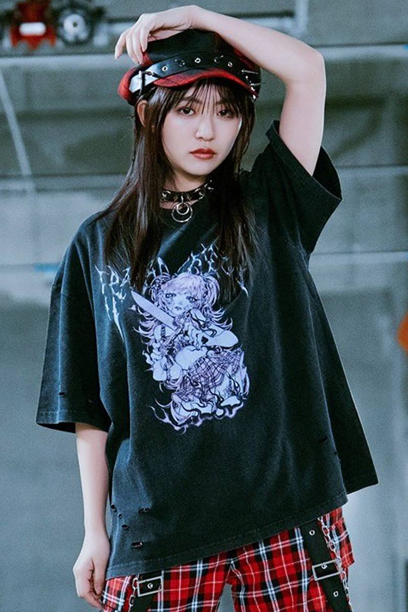kuua×TRAVAS TOKYO(トラバス・トーキョー) イラスト半袖Tシャツ④ - Black
