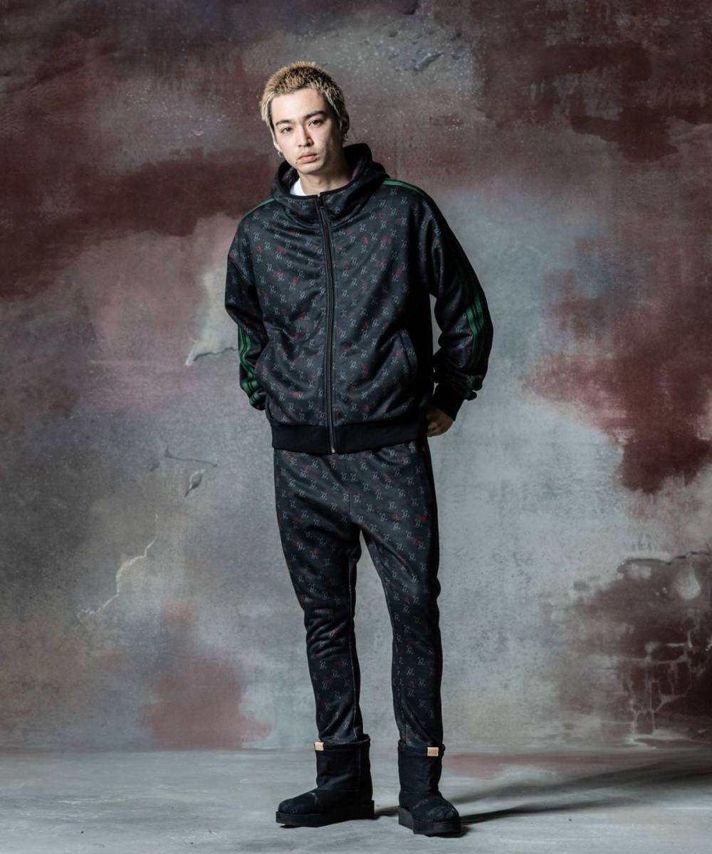 予約商品】glamb(グラム)GB0324/CS09 : Casino Monogram Hoodie 予約商品】glamb(グラム)GB0324/CS09 : Casino Monogram Hoodie