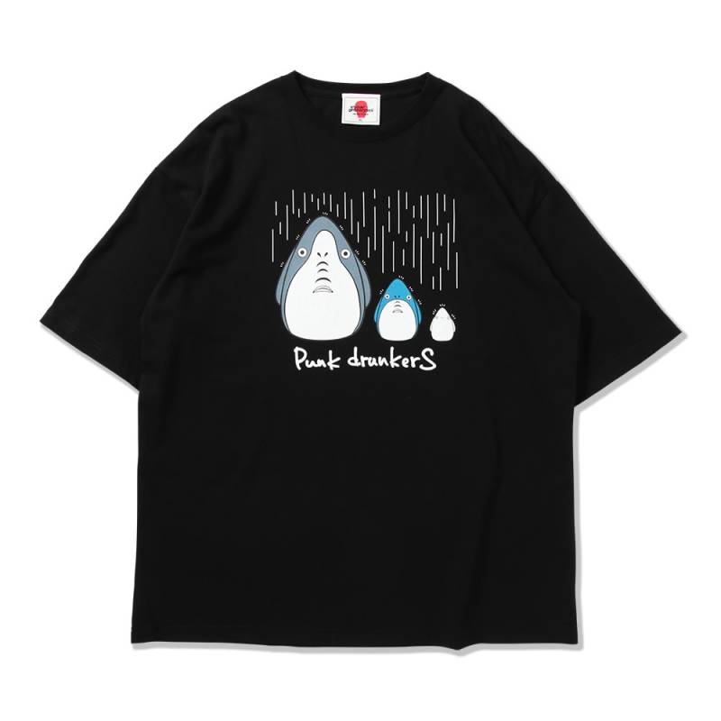【予約商品】PUNK DRUNKERS (パンク・ドランカーズ) 鮫人たちBIG.TEE - BLACK