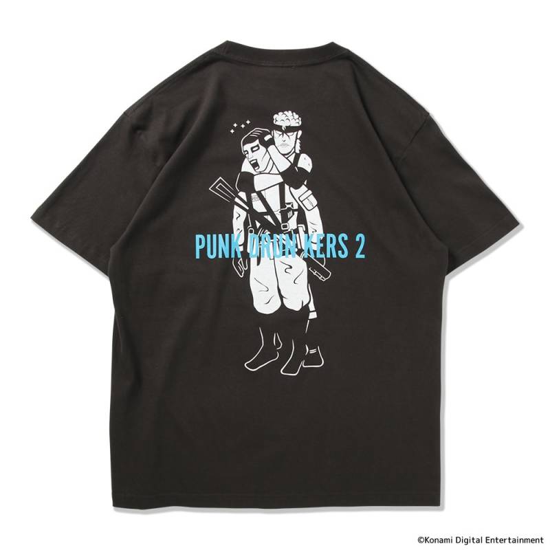 【予約商品】PUNK DRUNKERS (パンク・ドランカーズ) ［PDSxMGS］あいつスタンTEE - SUMI
