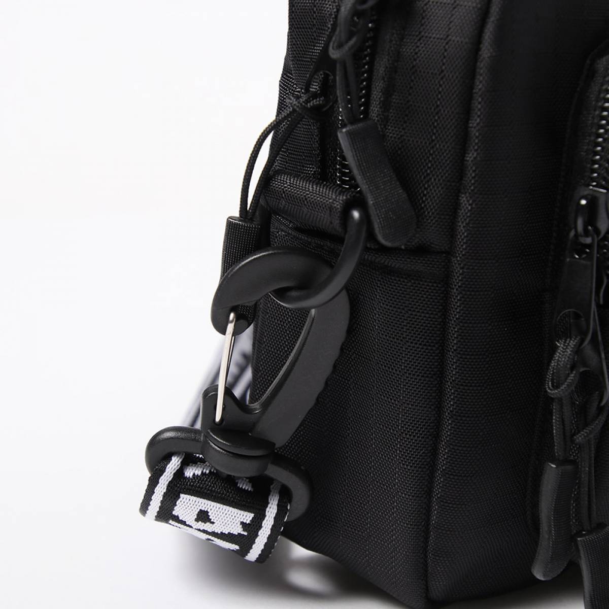 PUNK DRUNKERS (パンクドランカーズ)ギザロゴショルダーBAG PUNK DRUNKERS (パンクドランカーズ)ギザロゴショルダーBAG
