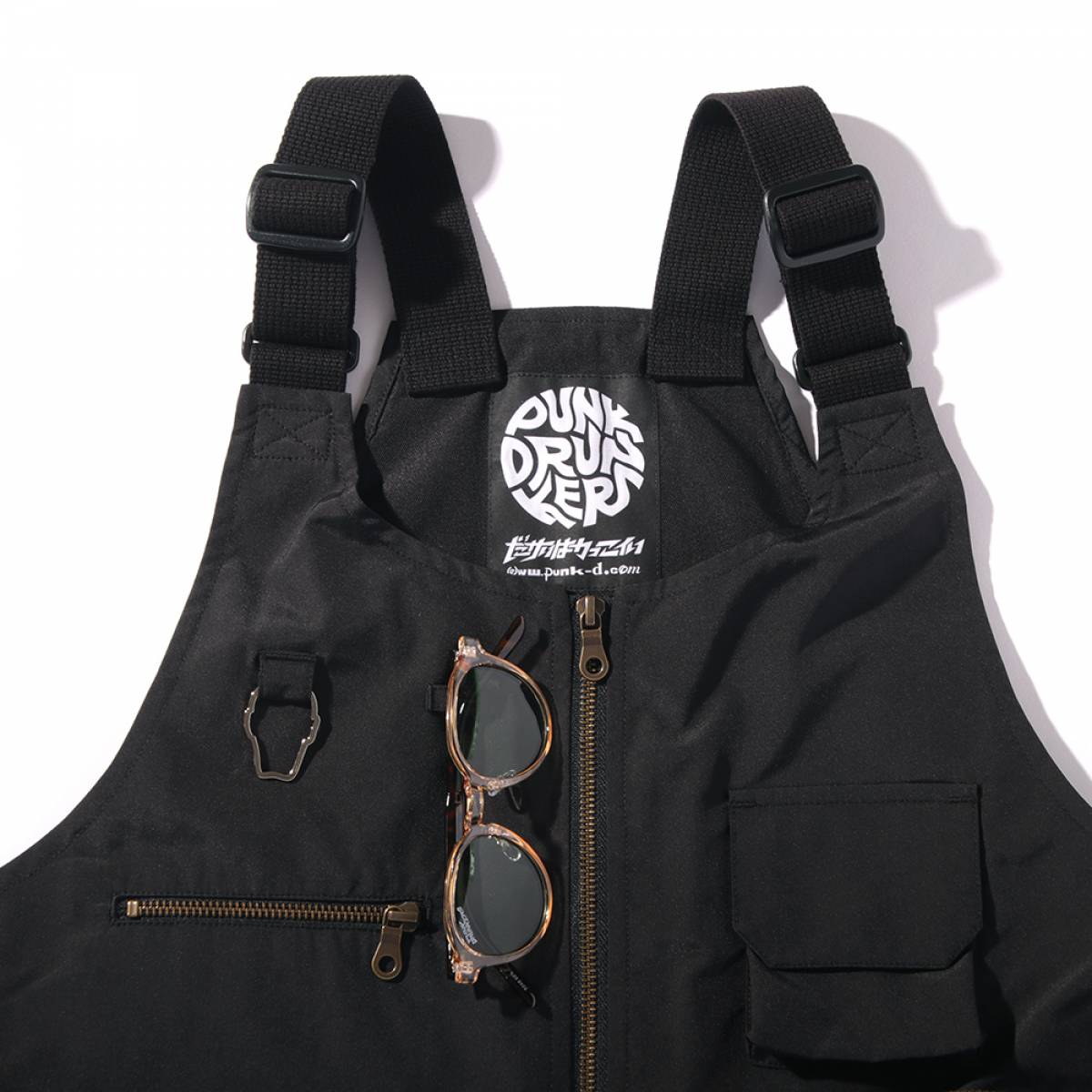 予約商品】PUNK DRUNKERS(パンクドランカーズ) あいつポケベスト