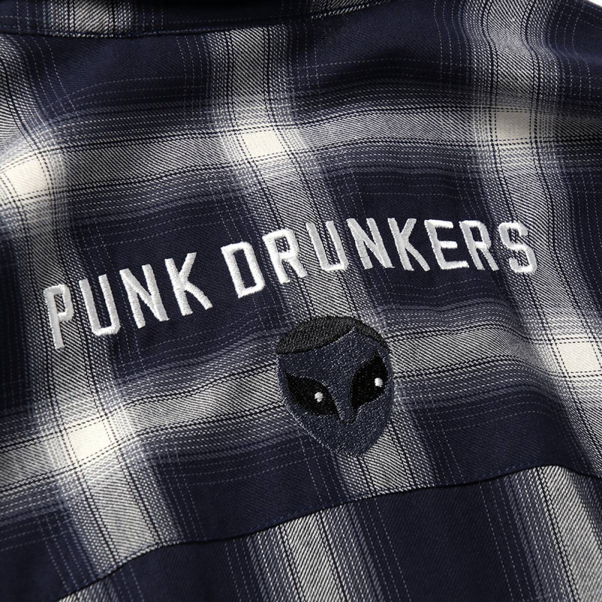 予約商品】PUNK DRUNKERS (パンクドランカーズ) UMA刺繍シャツ 予約商品】PUNK DRUNKERS (パンクドランカーズ) UMA刺繍シャツ