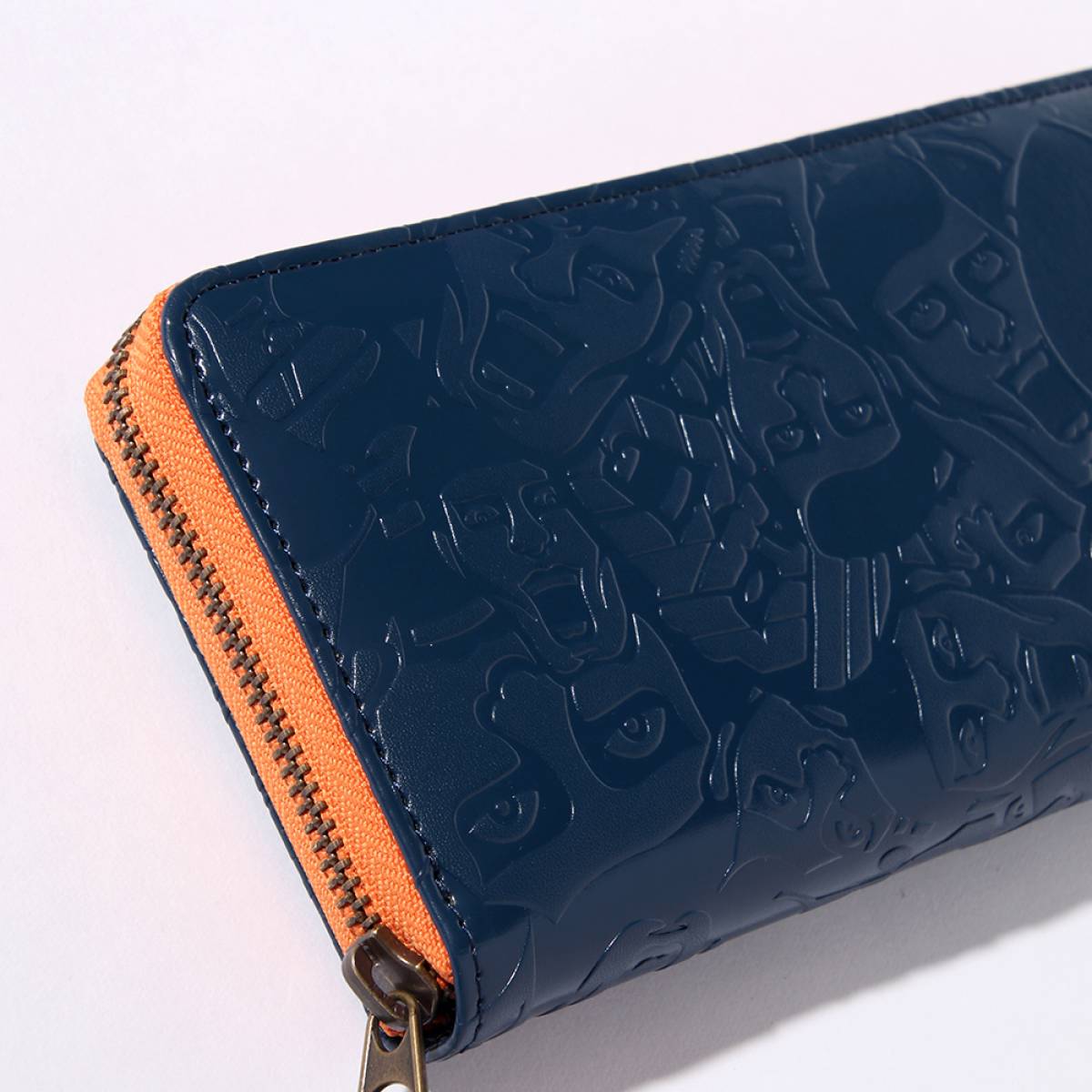 予約商品】PUNK DRUNKERS アイツ総柄長財布 - BLUE / ロック 予約商品】PUNK DRUNKERS アイツ総柄長財布 - BLUE / ロック