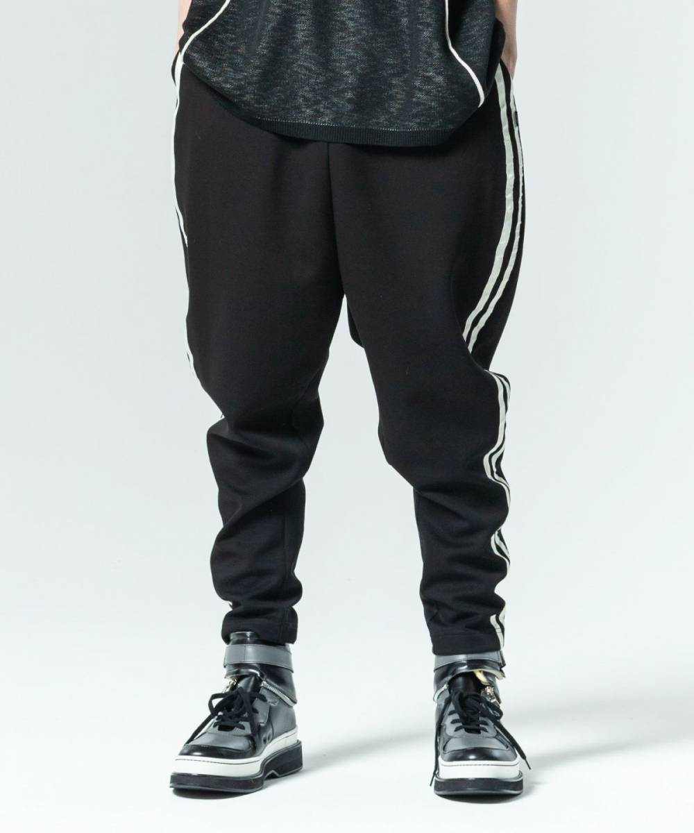 【予約商品】glamb(グラム)GB0225/P15 : Line Tape Track Pants / ラインテープトラックパンツ - Black
