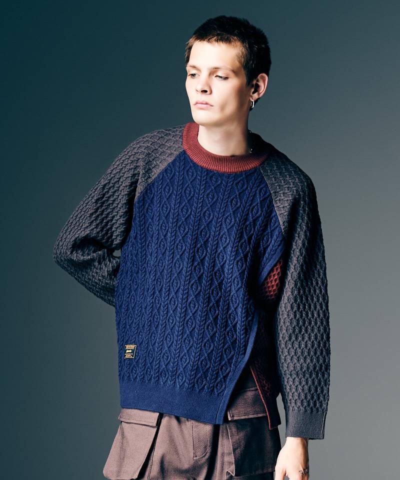 【予約商品】glamb(グラム) Asymmetry Cable Knit / アシンメトリーケーブルニット - Navy